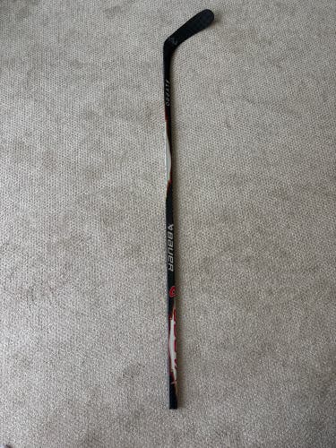 Senior Bauer Vapor Flypro Right Handed Hockey Stick P92 80 Flex (Used)