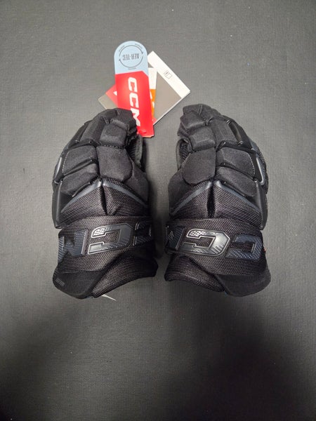 New Junior CCM Jetspeed FT8 Pro Gloves 12" All Black