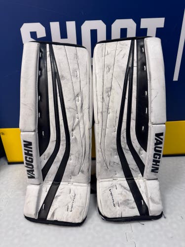 Black 24" Youth Vaughn Ventus SLR Goalie Leg Pads (Used)