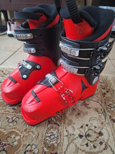 2023 Atomic Hawx JR 3 ski boots, size: 22.5