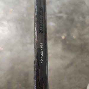 Junior CCM JetSpeed FT5 Pro Right Handed Hockey Stick P28 40 Flex (Used)