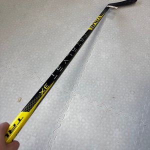 Junior True Catalyst 3X Hockey Stick Right Handed TC4 30 Flex (New)