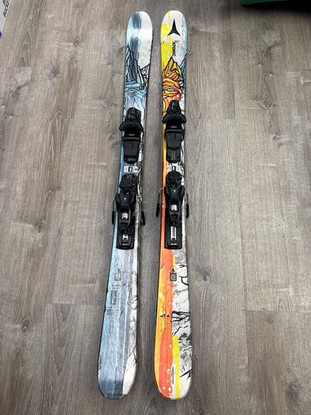Atomic Bent Chetler 90 153 cm Skis With Atomic Mten10 GW Bindings (Used)