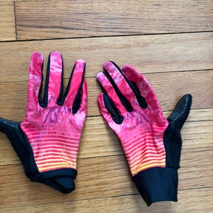 Small MTB Bike Gloves (Used)