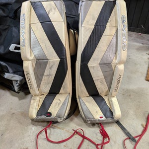 Medium Eagle Goalie Leg Pads (Used)