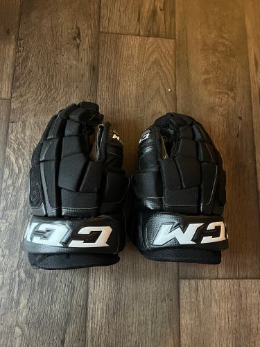 CCM Gloves 14" (Used)