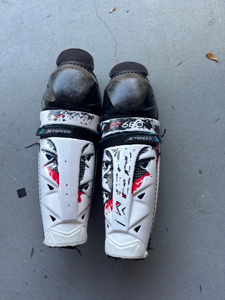 Junior CCM JetSpeed FT680 14" Shin Pads (Used)