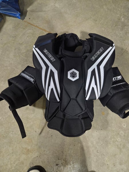 Large 2025 Vaughn SLR4 Pro Carbon Goalie Chest Protector (Used)