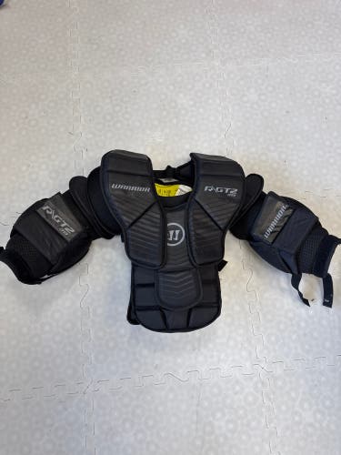 Junior Small / Medium Warrior Ritual GT2 Goalie Chest Protector (Used)