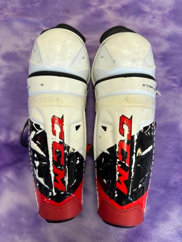 Junior CCM Xrta Plus Shin Pads 12" (Used)