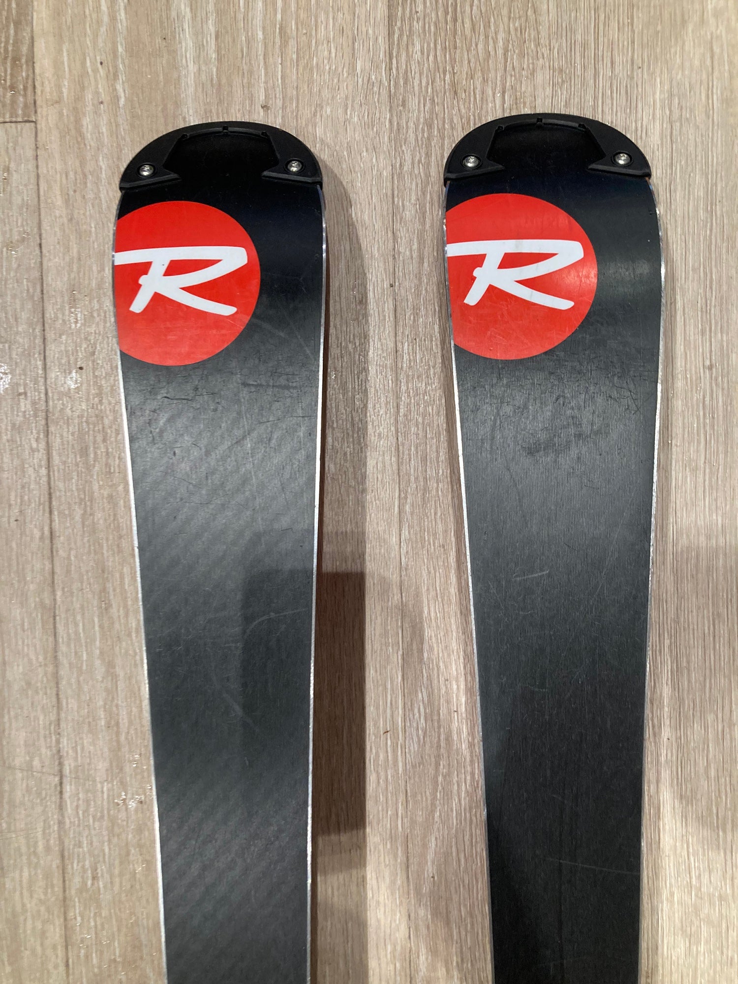 ROSSIGNOL HERO スキー 157cm LOOK SPX15 ROSSIGNOL HERO A FIS SL FAC 157 SPX15 | Alpine ski, Promotional items