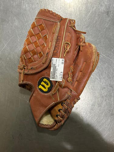 Used Wilson 12 INCH BB/SB Glove RH Throw Brown 12" 11605-S000210658