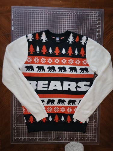 Vintage Chicago Bears Medium Ugly Christmas Sweater (Used)