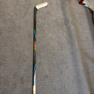 Junior Bauer Nexus Tracer Right Handed Hockey Stick P28 50 Flex (Used)