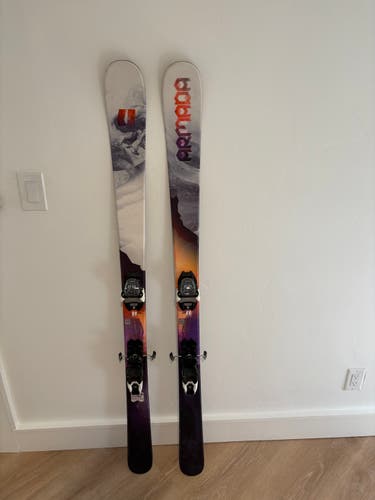 Women's 2019 All Mountain 158 cm Armada Victa 93 Skis (Used)
