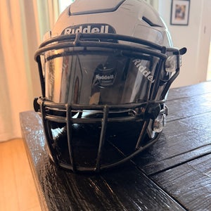 Youth Small Riddell SpeedFlex Helmet (Used)
