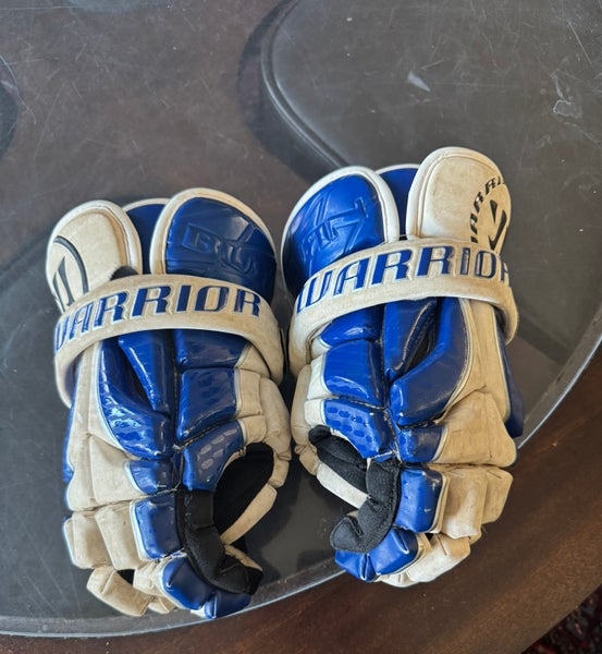 Warrior Burn Lacrosse Gloves Medium (Used)