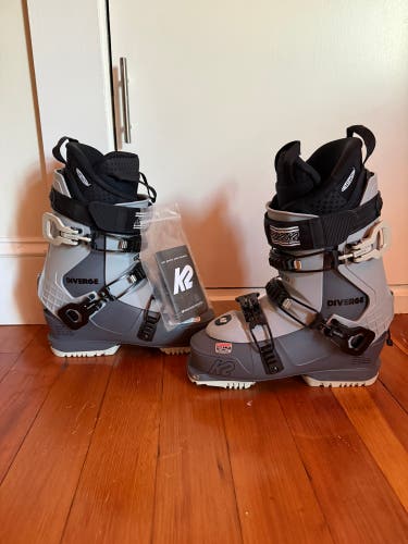 Mondo 26 & 26.5 Men's K2 Ski Boots Stiff Flex (New)