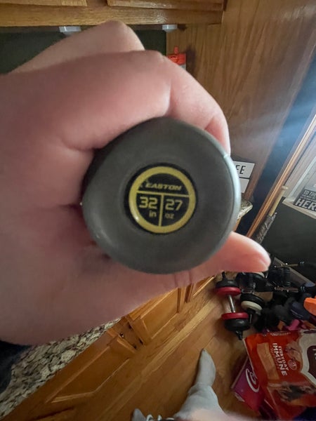 Easton Hype Fire Composite USSSA Certified Bat (-5) 27 oz 32" (Used)