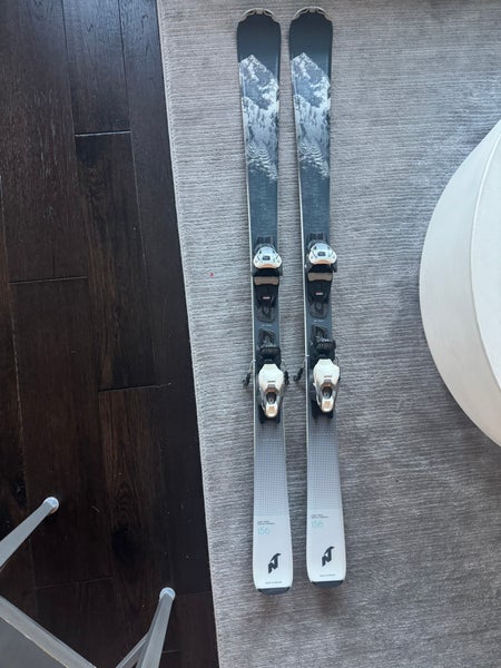 Women's Nordica Wild Belle 156 cm All Mountain Skis (New)