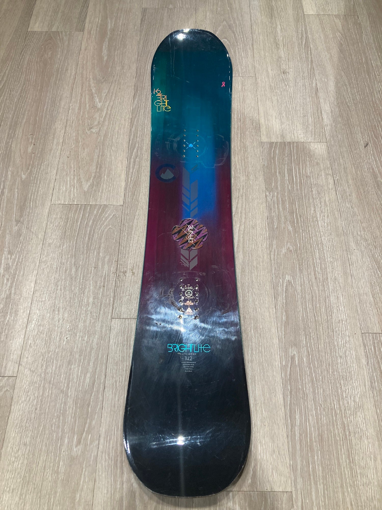K2 Lite Bright Snowboard - Review Ride by The Good BRIGHT Women's