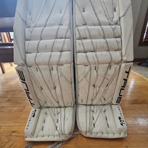 33" +2,  2023 True Catalyst 9X3 Goalie Leg Pads (Used)