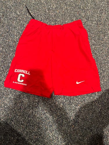 Red Medium Men's Nike Shorts (New)