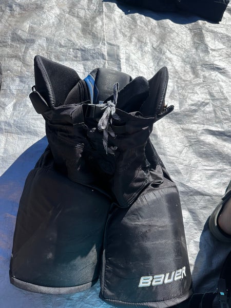 Men's Junior XL Bauer Nexus 600 Hockey Pants (Used)