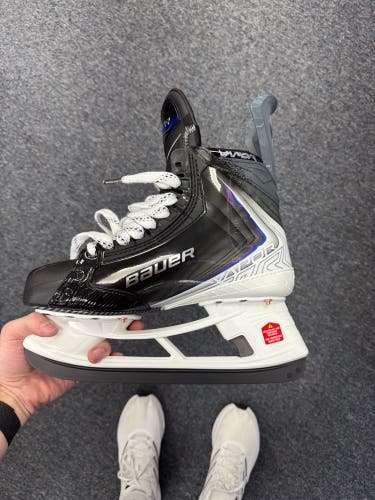Bauer Vapor Flylite Hockey Skates *READ DESCRIPTION*