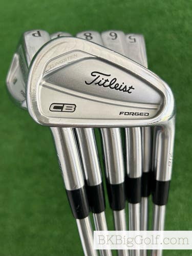 Titleist 716 CB Forged Iron Set 5-P / True Temper AMT White Stiff