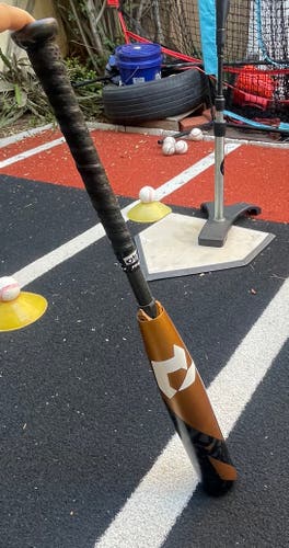 2022 DeMarini Zoa Composite USSSA Certified Bat (-8) 21 oz 29" Excellent Condition