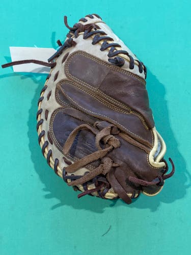 Akadema AGC 98 RH Catcher's Baseball Glove 32" (Used)