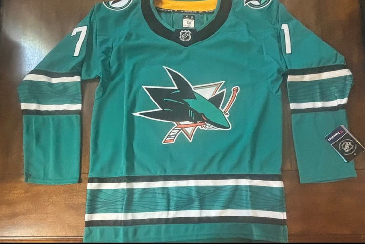 San Jose Sharks Macklin Celebrini Adult Medium (50) Black #71 NWT
