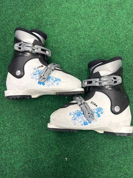 Kid's Salomon Spk Ski Boots (Used | Mondo 21.5 (259mm)