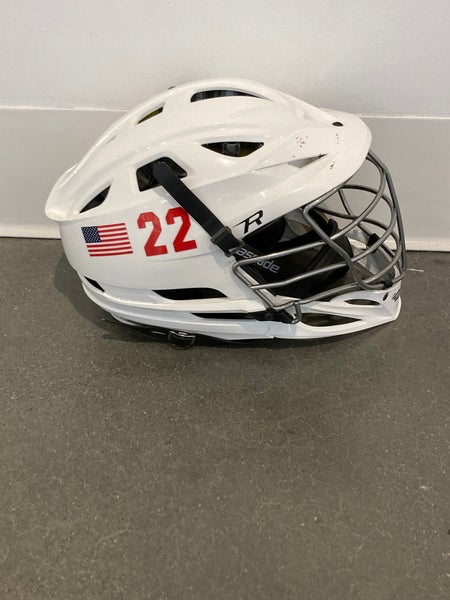 White Adult Cascade R Helmet (Used)
