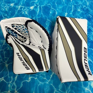 Senior Bauer FlyLite Goalie Gloves & Blockers Regular (New)