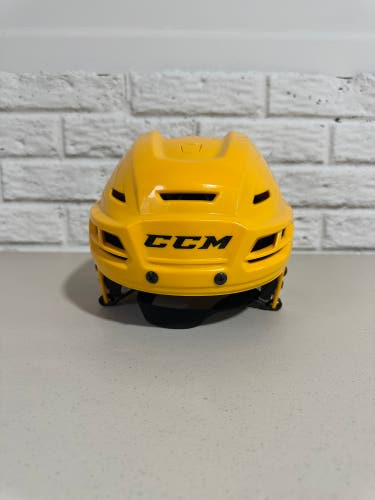 Medium CCM Tacks 310 Helmet (Used)