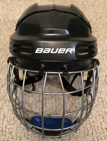 Large Bauer BHH4500 Hockey Helmet with Cage (Used)