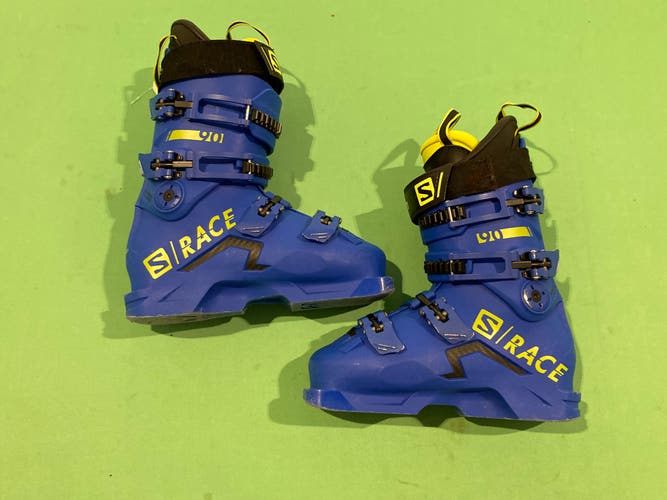 Used Mondo 24 & 24.5 Salomon S/Race 90 Ski Boots Sole Length 285mm