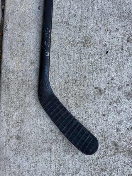 Senior Easton Left Hand Hockey Stick 85 Flex Pro Stock (Used)