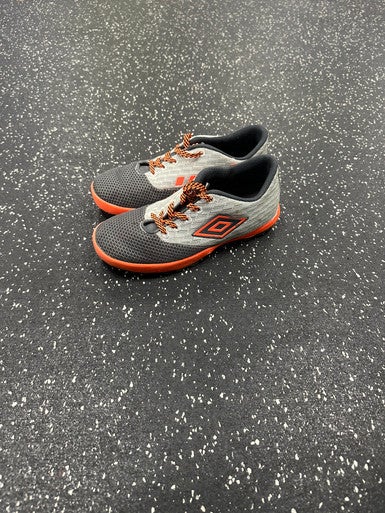 Used Umbro Soccer Indoor Shoes Grey Junior 02 11849-S000034164