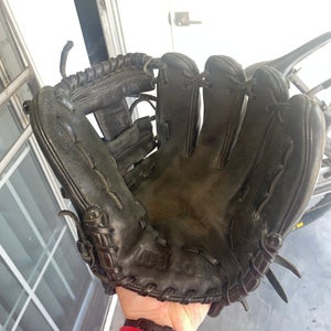 Infield RH Wilson A1k Baseball Glove 11.5" (Used)