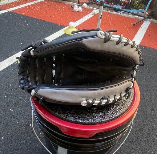 Rawlings Encore RH Catcher's Baseball Glove 32" excellent condition