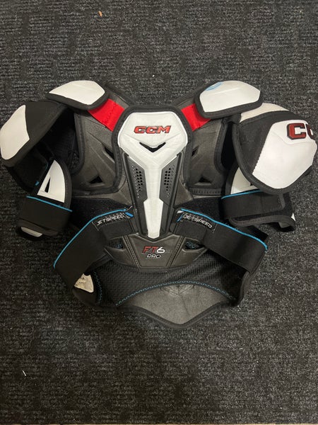 CCM JetSpeed FT6 Pro Shoulder Pads - Senior Medium