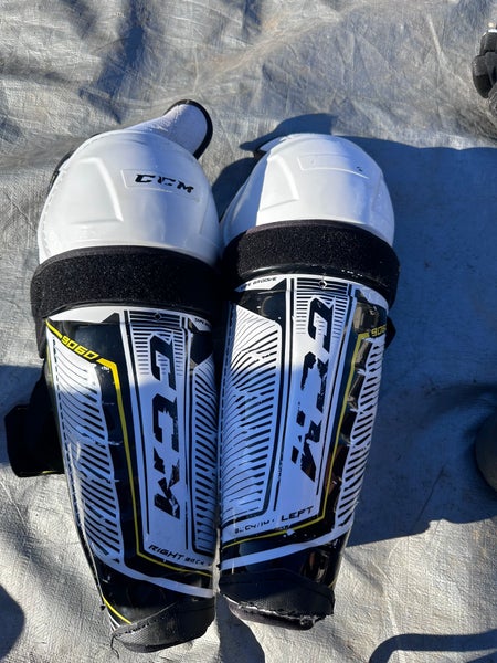 Junior CCM LTP 14" Shin Pads (Used)