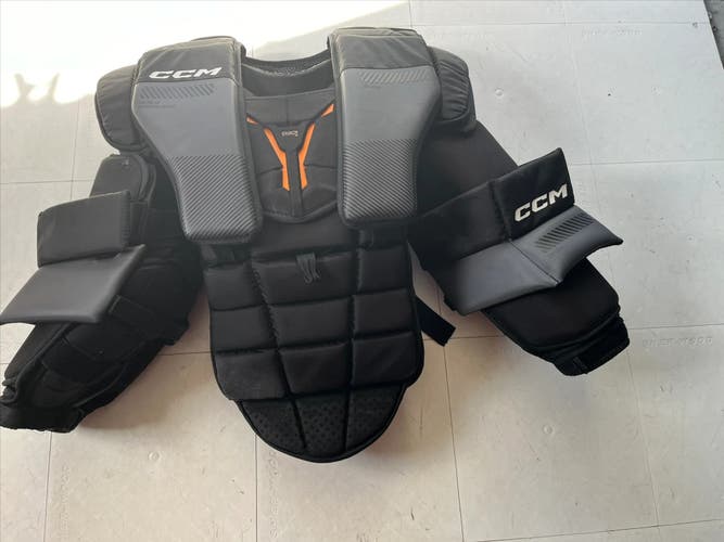 Large CCM Pro Spec Goalie Chest Protector (Used)