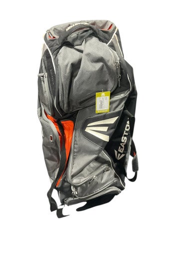 Used Easton GREY CATCHERS BAG BB/SB Player Wheeled Bag Grey 11834-S000043366