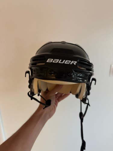 Small Bauer 4500 Helmet (Used)