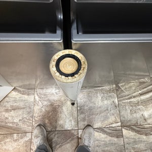 2024 Easton Ghost Unlimited Composite Bat (-10) 22 oz 32"