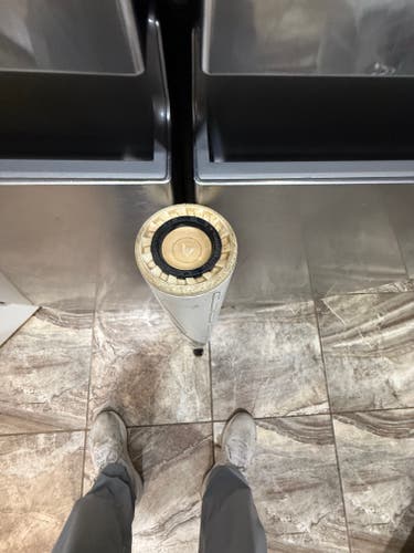 2024 Easton Ghost Unlimited Composite Bat (-10) 22 oz 32"